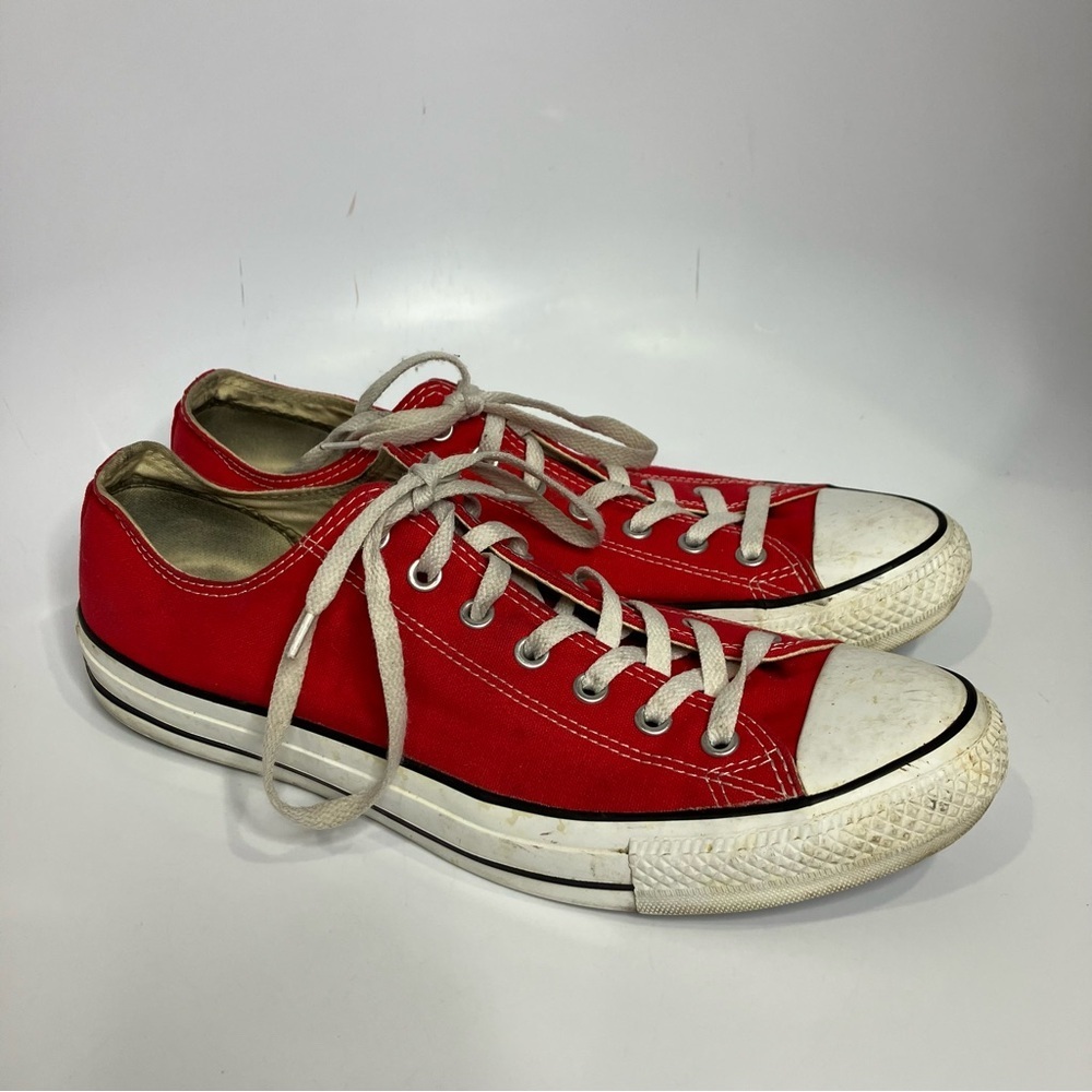 Converse red sneakers unisex sizing‎